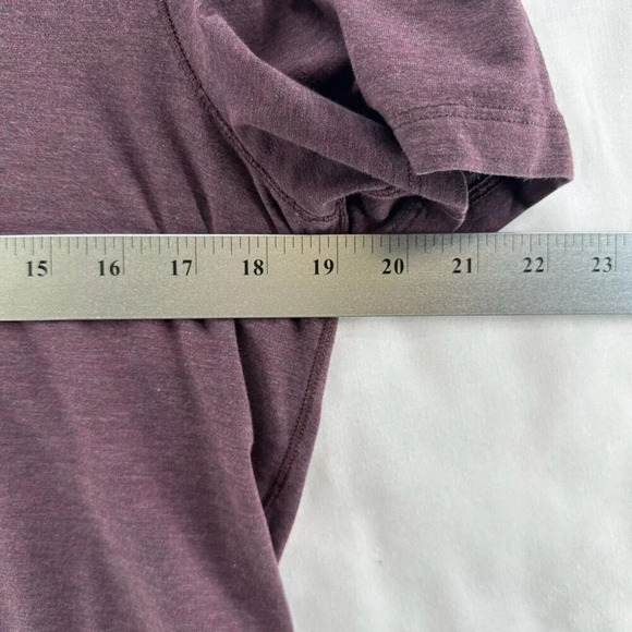 Lululemon Shirt Mens Size M Crewneck Short Sleeve Jersey Heather Purple - Picture 8 of 10